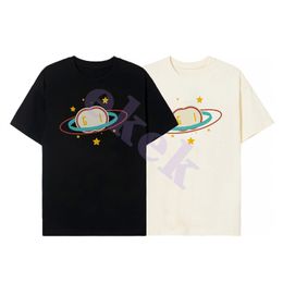 Ontwerp luxe modeheren t-shirt kosmische sterrenletter afdrukken korte mouw Crew nek zomer losse t-shirt top zwarte abrikoos Aziatische maat s-xl