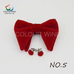 Design Men039s Solid Micro Suede Bow Ties Set Femmes Big Butterfly Cufflink Soft Black Red Bowtie For Groom Male Wedding Party9891822