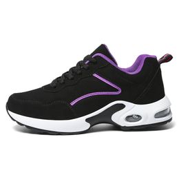 Sens du design chaussures de marche décontractées à semelles souples chaussures de sport femme 2024 nouvel explosif 100 baskets à semelles souples super légères chaussures couleurs-98 taille 35-42