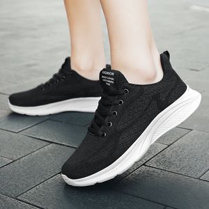 Diseño sentido Suela blanda Zapatos casuales para caminar Zapatos deportivos Mujer 2024 Nuevo explosivo 100 Zapatillas de deporte súper ligeras con suela blanda Zapatos Colores-142 Tamaño 35-42