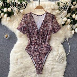 Design Serpentine Print Rompers Women Short Sleeve V Neck Slim Jumpsuit Summer Fashion Sexy Streetwear Short Bodysuit 210715