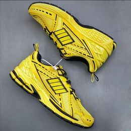 Chaussures de créateurs femmes hommes baskets baskets nouvelle série M1906R Egret de coupe basse rétro style papa chaussures de jogging de sport décontracté