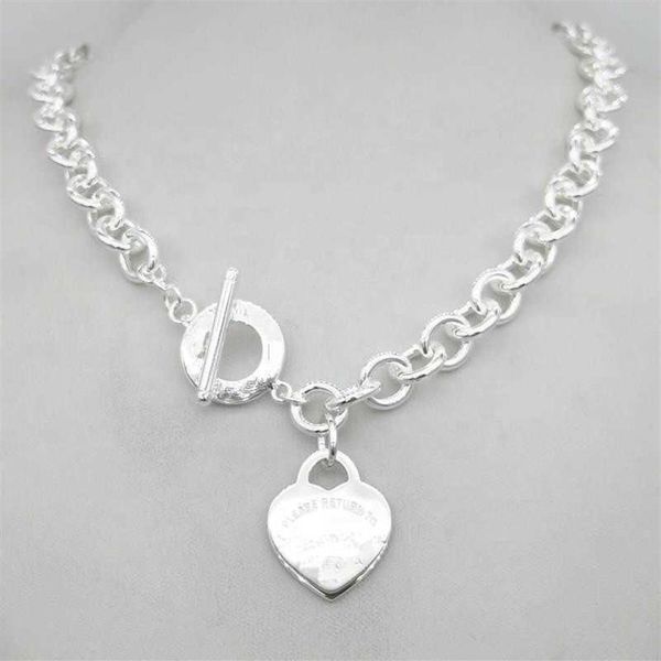 Diseño Collar de plata estilo TF para mujer Collar de cadena con colgante S925 Llave de plata esterlina corazón amor huevo marca Colgante Charm Ne3297
