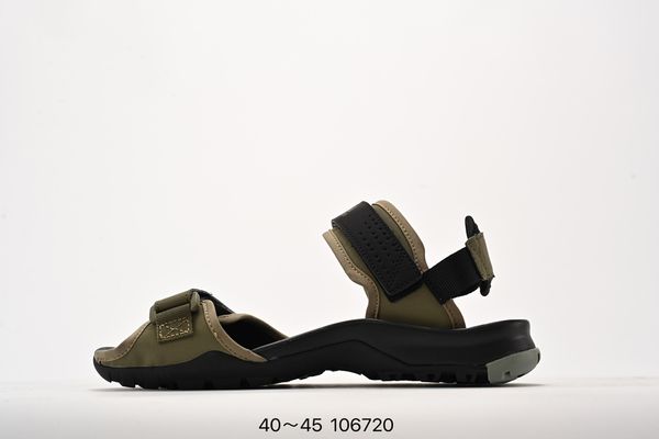 Designe Sandals Mens Women Chaussures Cyprex Ultra Sandal DLX Taille 36-45 pour l'homme femme