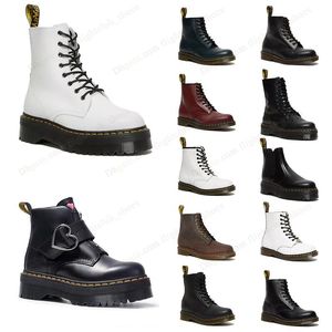 designer 1460 Dr Martin Bottes Doc Martens Boot Martins Sneaker Hommes Femmes Luxe Triple Noir Blanc Classique Cheville Bottines Courtes Hiver Neige Chaussures Chaudes En Plein Air 35-45