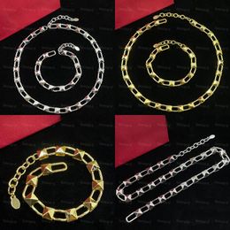 Designer 18K Gouden Ketting Kettingen Armbanden Sets Hiphop Stijl Mannen Vrouwen Letters Plated Armbanden Hangers Kettingen Sieraden