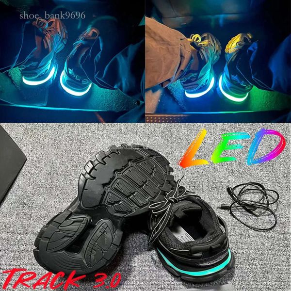 Designer 2024 LED Track Sneaker for Men Women Chaussures Chance Runner LED LED GOMMA Leather Gray Trainer Nylon Platform imprimé Sneakers Light Tracks Taille 45 Platm S S