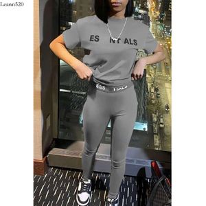 Designer 2024 Silm Pantalon Costume Femmes Deux Pièces Jogger Ensemble Nouvelles Lettres Imprimées À Manches Courtes Sexy Mode Collants Costumes