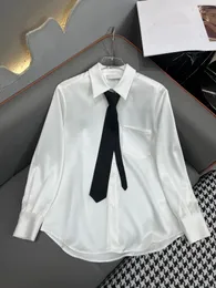 Designer 2024 Blouses pour femmes avec cravate blanc revers à manches longues élégant poche Blouse chemise mode dame décontracté hauts