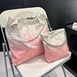 Designer 22 hobo cache-magasin en cuir ombré Femmes Diamond Diamant Trawting Trawstring grand sac à main