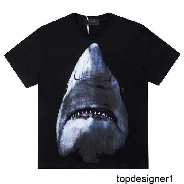 Designer 23 Summer New GVC Classic Shark Print T-shirt à manches courtes pour hommes Lâche Grande édition Robe de couple HJI6