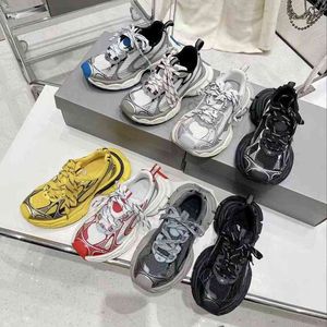 Diseñador 3XL Sneaker Phantom Men Sneaker Track Zapatillas de deporte retro Plataforma Zapato Malla blanca negra Cómodo Zapato casual de nylon Cordón personalizado