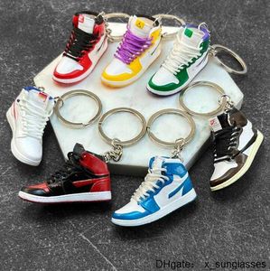 Designer 83 Stijlen 3D Basketbalschoenen Sleutelhanger Stereoscopische Sneakers Sleutelhangers Voor Vrouwen Tas Hanger Mini Sport Schoen Sleutelhanger S4AX