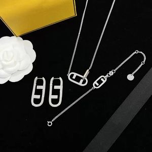 Designer 925 zilveren kettingarmbanden oorbellen voor dames heren diamanten sieraden luxe dames kettingen sieraden