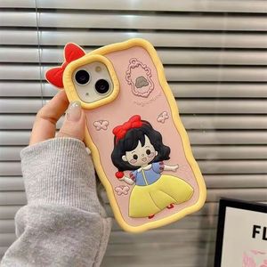 Designer Advanced Cartoon Cute Princess Phone Case iPhone 14 13 pro max 11 12 12Pro 14plus 7 8 plus x xs xr Classic top étui en silicone