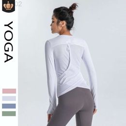 Diseñador Al Yoga Legging Summer Alta cintura Levantamiento sin rastro Pantalones desnudos Aloyoga Manaje de manga larga Atrás Sports secos rápidos Top Top respirable 2