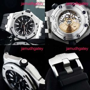 Designer AP Wrist Watch 15710 Watch Black Disk Mature Stable puissant révélant le modèle classique contemporain de machines automatiques avec carte de garantie