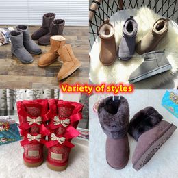 Designer Australia Boots Snow Mini Halblanges Fass Hot Drilling Damenfell Klassischer australischer Winter Warm Pelzig Flauschige Satin-Knöchelfliege