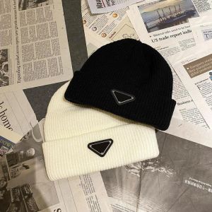 Designer Herfst Winter Stijl Beanie Hoeden Mannen En Vrouwen Mode Universele Gebreide Muts Herfst Wol Outdoor Warme Schedel Caps Gift 2024