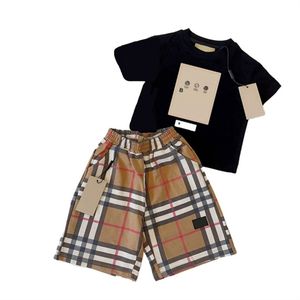 Designer bébé enfants tshirts shorts sets tandle garçons filles vêtements vêtements vêtements d'été blanc noir luxe de survêtement