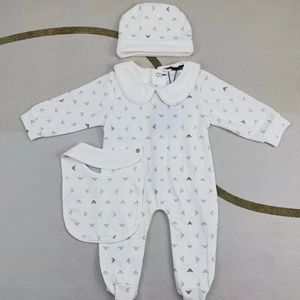 Designer Baby Onesie, Bib Burp Vêtements Ensemble Bébé Collants Luxe Combinaison Coton Combinaison Garçons et Filles Combinaison Bébé Quilt 5PCS O16