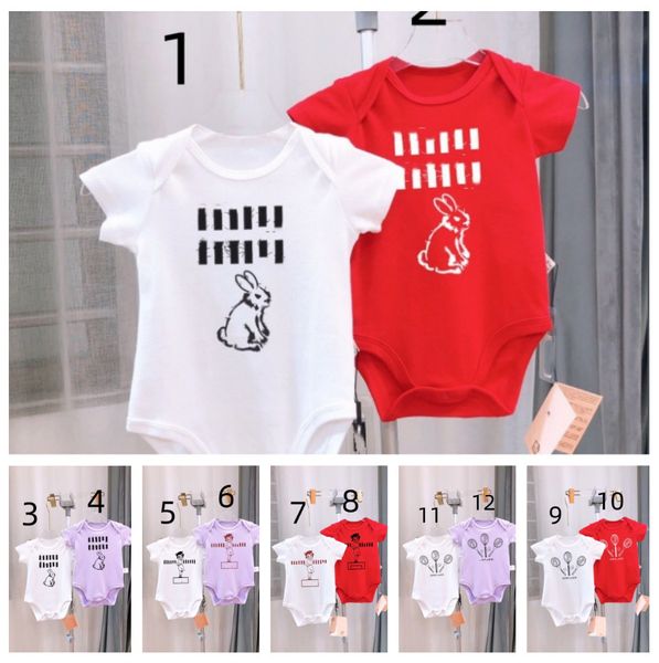 Designer Baby Rompers Boy Girl Kids Kids Rabbit Lettre imprimé à manches courtes Courstes à manches courtes 0-24 mois NOUVELLES COTTON TRIANGLE COLBER Vêtements Z7819