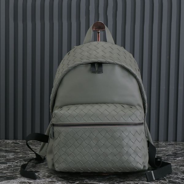 Saclet de mode de créatrice sac à dos de grande capacité grande capacité pour hommes et femmes en plein air sacs de voyage étudiant sac de voyage de haute qualité.