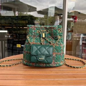 Mochila de diseñador Bolsos de mano para mujer Mini bolso de cubo Tela de lana Bolso de hombro verde Bolso compuesto de calidad de lujo 2 piezas Monedero cruzado de ganchillo Correa con logo billetera 22 cm