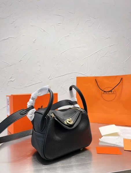 Borsa del progettista 2023 nuova pelle bovina Borsa da donna in pelle Borsa da dottore tendenza una spalla Portata obliqua Borsa per la medicina del cuscino portatile