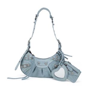 Sac de créateur Balencigas22 Nouveau sac de moto Sac à aisselles en jean avec rivets de forage Trois en un Crocodile Motif Crescent Cross Body Sac pour femme Lss