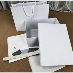 Boîte de sac de créateur Boîte de papier de carton de marque de style de mode Boîtes de montre Cases208h