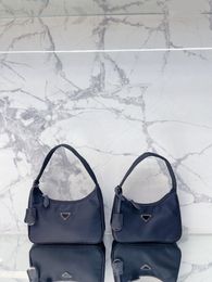 Sac de créateur classique sac croissant hobobag Triangle sac à bandoulière standard portefeuille nouvelle boîte-cadeau emballage sac à main