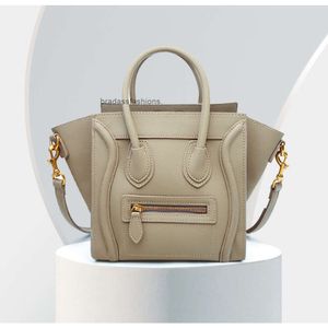 designer tas Cosmetische tassen Etuis Leren damestas Hete hoogwaardige tas met lachend gezicht vleugels mode temperament Messenger handtas met enkele schouder