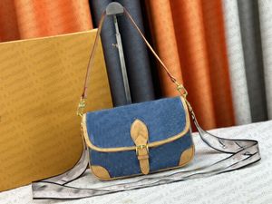 Designer tas Denim handtas voor dames Baguette Diane Bag Schoudertassen Totes Embossing Portemonnee Tote bag Messenger dames Crossbody tas