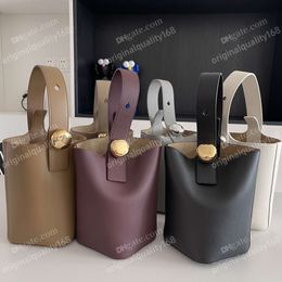 Designer Bag Fashion Mini Bucket Bags Bags Originele kwaliteit Knop Open en Sluit metalen Logo 2024 Nieuwste model Eerste laag van kalfsleer Gratis verzending LYW12ST