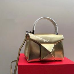 Bolso de diseñador Moda Mujer Mini Locos Bolsos Tote Mujer Bolsos de cuero genuino Remache Bolso de lujo Bolso de hombro