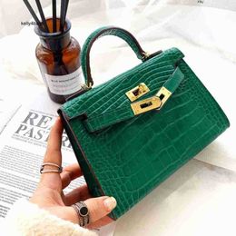 Sac de créateur fait à la main 5a Mini 2ème génération, nouveau cuir vert alligator, sensation Premium avec logo