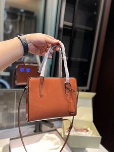 bolso de diseñador bolsos hobo bolsos PRADITY clásico Bolso de hombro para mujer axila Bolsos de mano cruzados bolsos caprese Embragues de moda para mujer el mejor regalo para Navidad