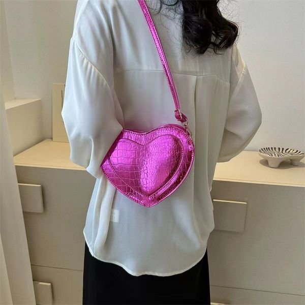 bolso de diseñador Bolso de corazón en forma de amor bolso de moda bolso boutique hebilla de metal restauración perfecta Bolsas de mensajero Bolsos de lujo para mujer bolsos de hombro de moda para mujer