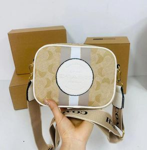 Sac de créateur Neo-Retro Soho Disco Camera Cuir de haute qualité avec sac à bandoulière à franges Sac à main de luxe pour dames Cadeau de mode 002