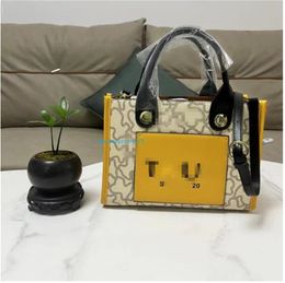 Designer Tas Nieuwe Kleur Tabby Kussen Tote Schouder Hand Crossbody Kaarthouder Luxe Mode Leer Dames Cross Body Tassen Handen Dames Portemonnees Bakken A8