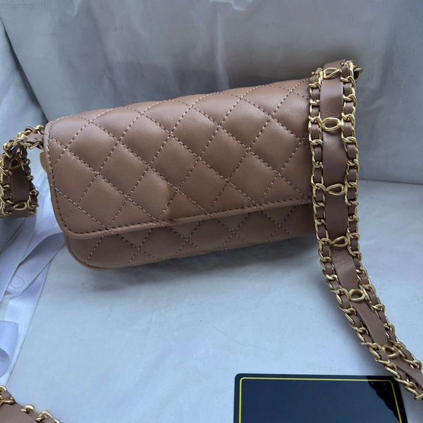 Sac de designer Épaule Sacs à main de luxe Sacs fourre-tout Chaîne Embrayage Rabat Femmes Check Thread Purse Double Lettres Solid Hasp Taille Square Stripes Meilleur Noël