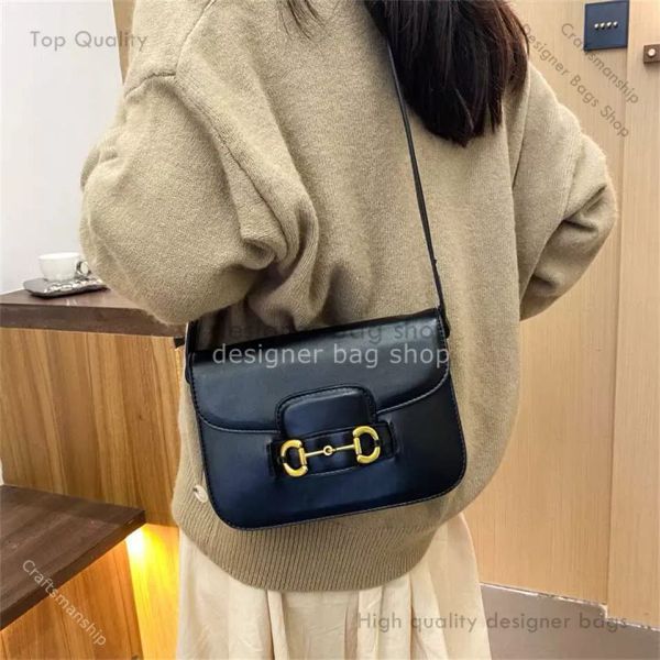 sac de designer sac fourre-tout Baobao Femmes 2023 Nouvelle tendance de la mode avancée Une épaule sous les bras Design Super Fire Bandoulière Petit sac carré 70% de réduction sur les liquidations de sortie