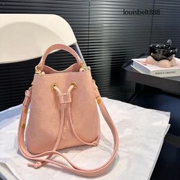 Sac de créateur sac fourre-tout célébrité assortie de concepteur de luxe féminin nouveau sac de seau en cuir sac en cuir sac à main pour sac à main