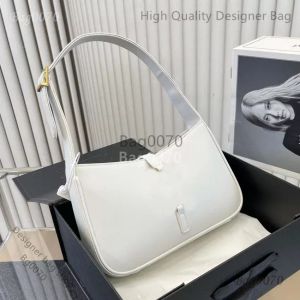 designer tas draagtas Luxe handtassen Hoge kwaliteit Crossbody tassen Hartvormige decoratie Dekzeil Echt lederen tassen 01