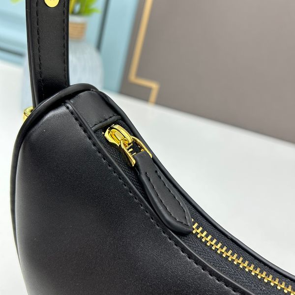 Bolso de diseñador Bolso de media luna para las axilas Bolso de mano de diseño marrón para mujer Bolso de mano negro Croissant triangular Bolso cruzado para las axilas Cartera de cuero de moda Monedero Embrague 888