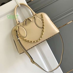 Sac de créateur Sacs Valen Sac à main incrusté Fait à la main Nouveaux sacs de créateurs Valantino 2023 Sac Springsummer pour femme tissée Femmes Polyvalent Mode Fourre-tout Casual One Sh Z NTLG