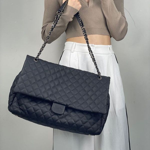 Sac de designer Femmes Calfskin Maxi Aéroport matelassé XXL Sac Silver Metal Hardware Matelasse Chain épaule Messenger Messenger Messen Sac à main