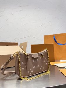 Sac de créateur femmes bandoulière sacs à bandoulière chaîne portefeuille dame facile pochette sur sangle sac à main lettres en relief fleur rayures marque de luxe sacs à main 20245f