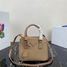 Bolsa de diseñador Mujeres Galleria Saffiano bolso bolso de cuero clásico bolsos de hombro mini bolsos asesinos triangle flap